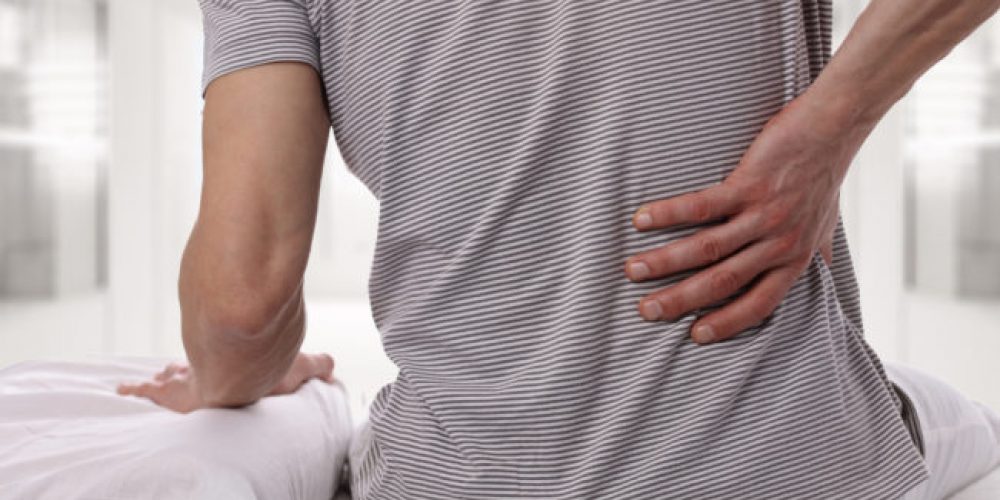 Dores na coluna afetam mais de 70% das pessoas. OMS diz que a Medicina Chinesa pode ser a solução