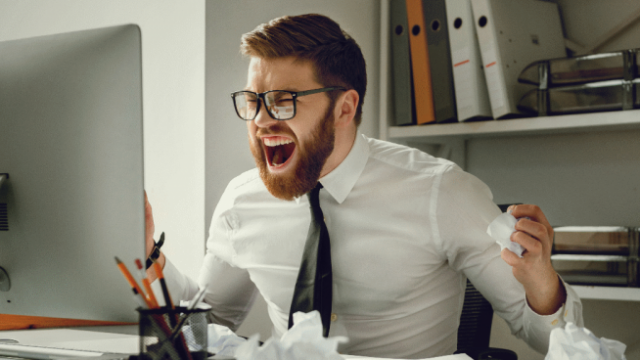 ACABA COM O STRESS RELACIONADO COM O TRABALHO